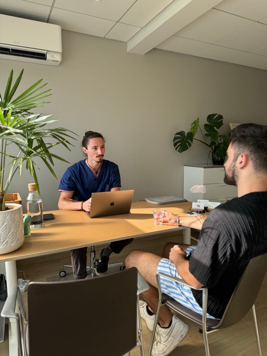 Consultation d'ostéopathie - Cabinet Antoine Pernette à Saint-Didier-au-Mont-d'Or