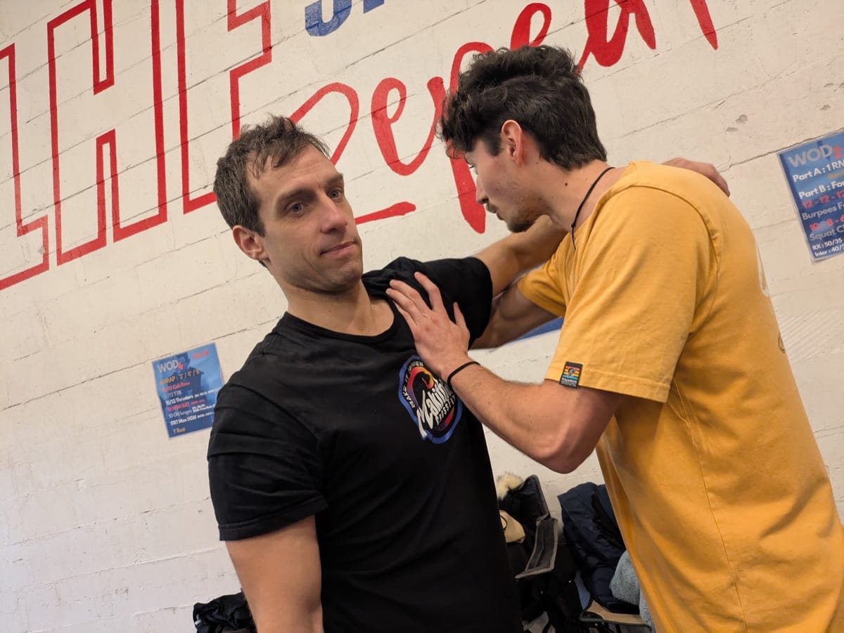 Ostéopathie adulte - Antoine Pernette